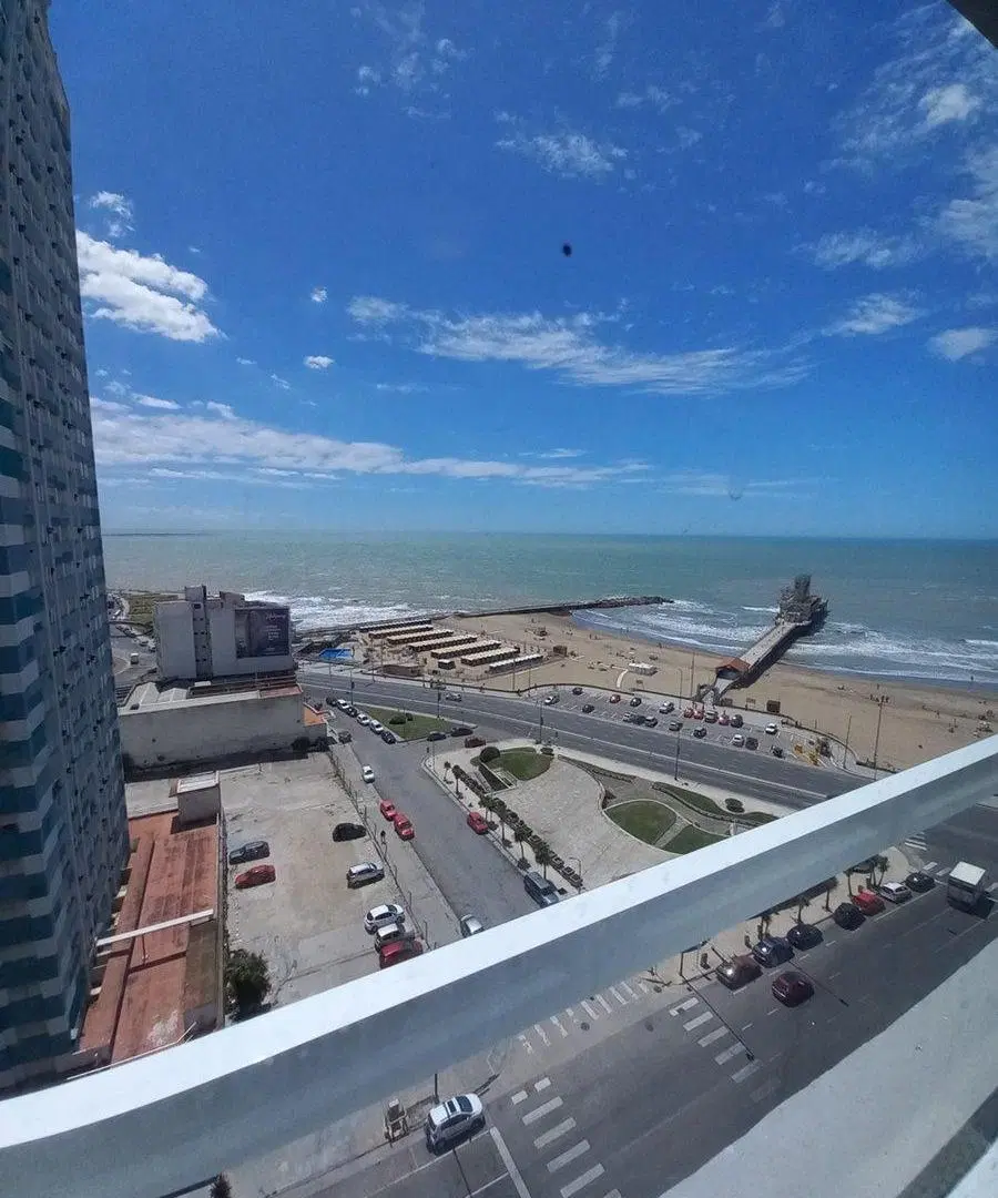 VENTA HOTEL VISTA AL MAR ZONA CENTRO 3