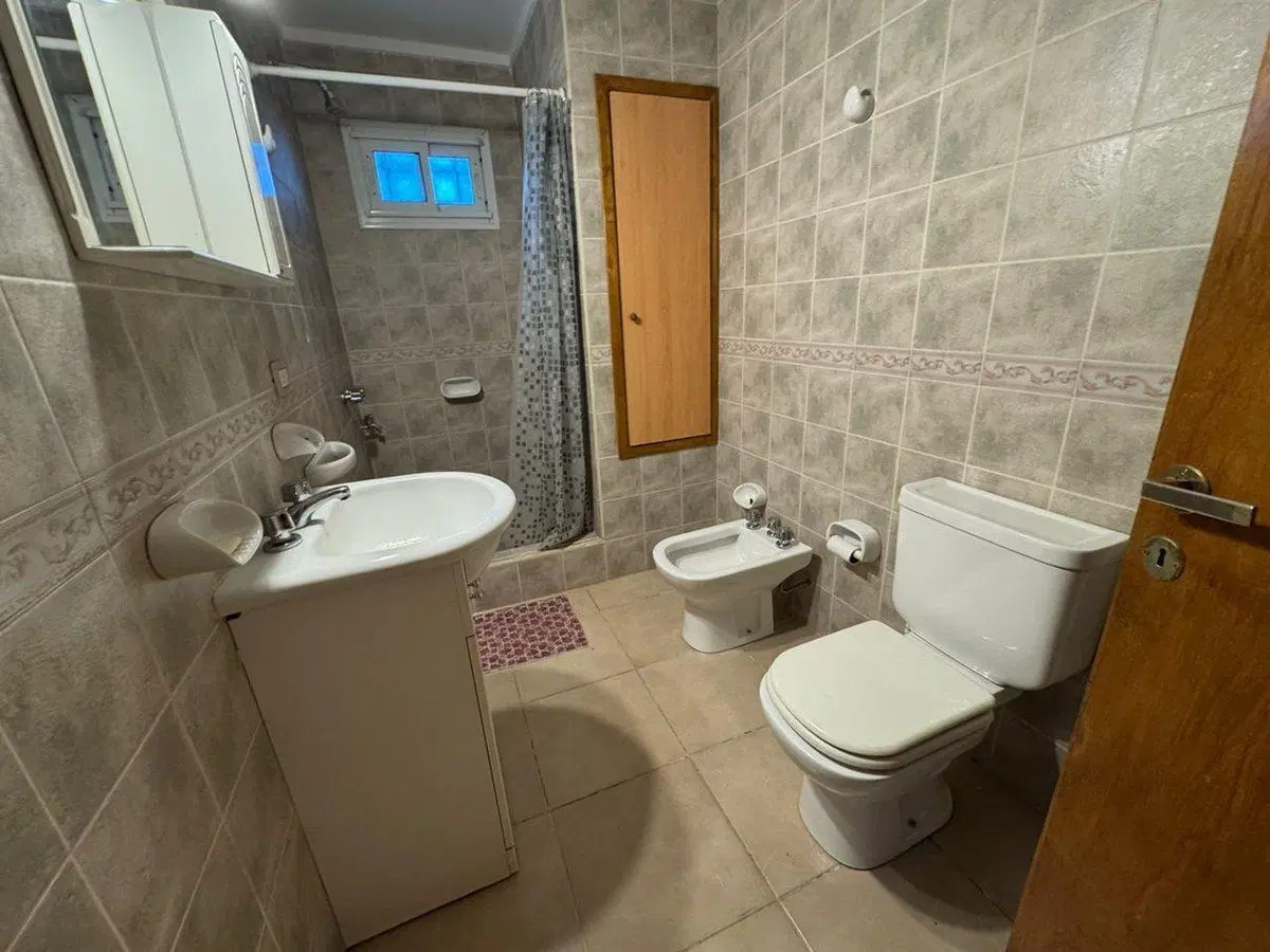 VENTA CASA 3 AMBIENTES LAS LOMAS + TERRENO 400 M 4