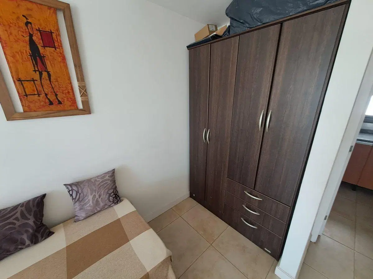 Vende moderno monoambiente frente balcon cochera 5