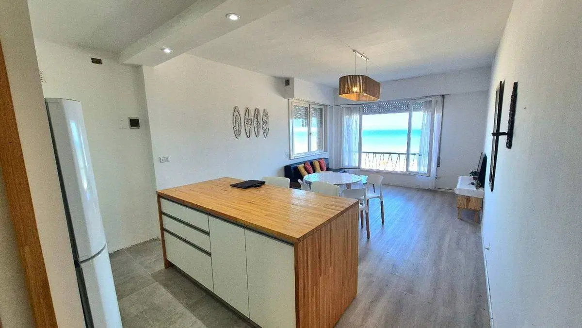 VENTA DEPTO 2 AMB FRENTE AL MAR - MIRAMAR 2