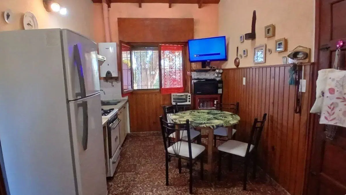 VENTA CASA 3 AMB + DPTO 2 AMB Y PARQUE, FARO NORTE 4