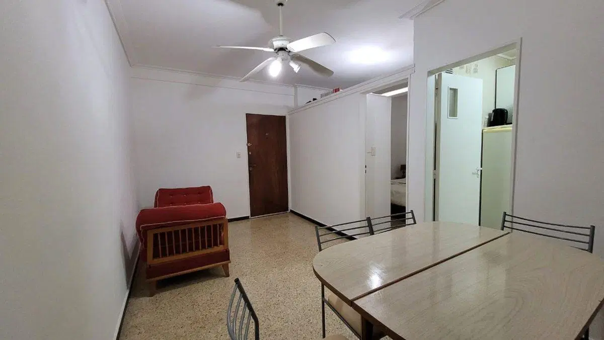 alquiler moambiente amplio- Av Colon 1400-Maral 16 2