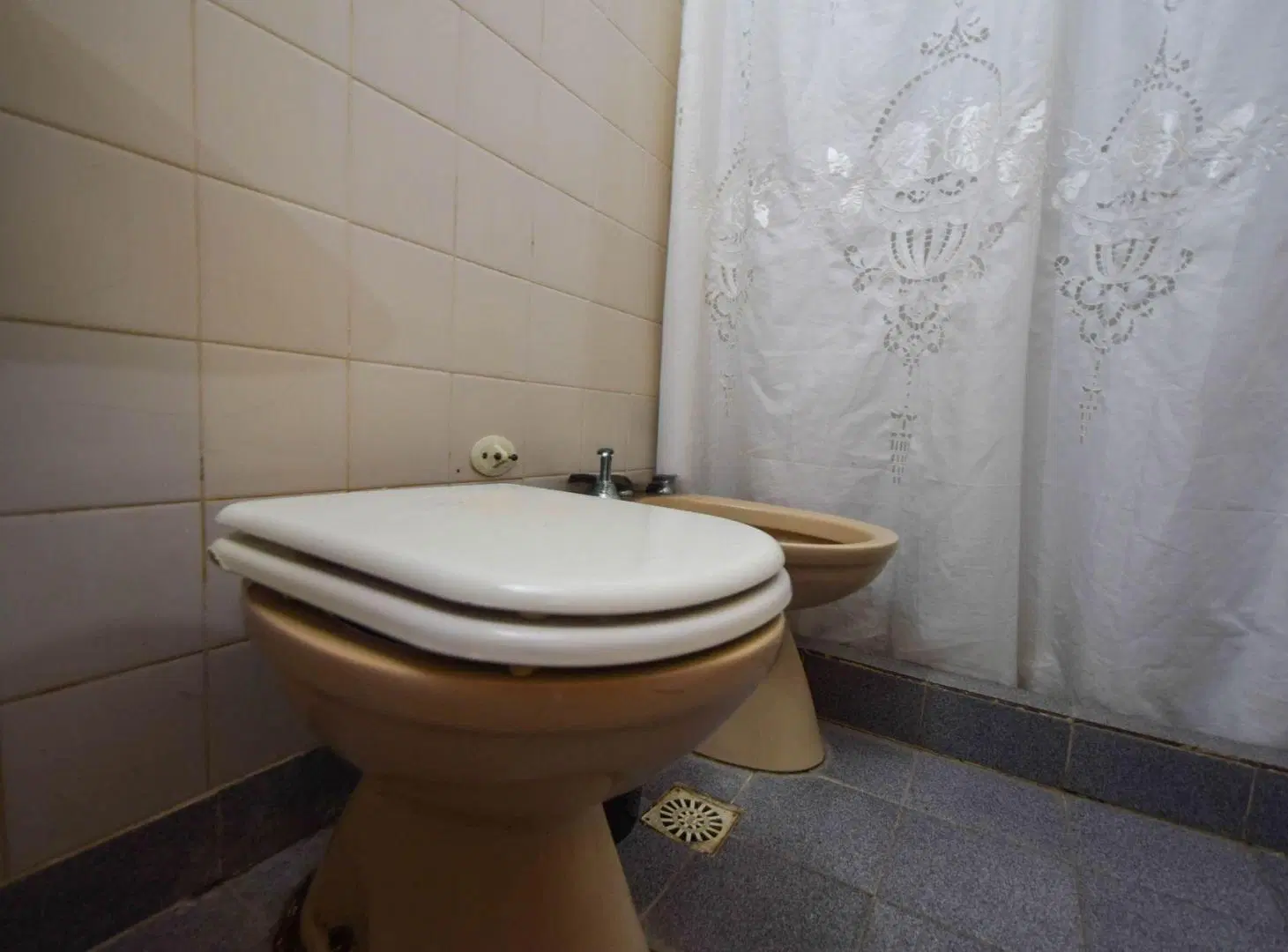 VENTA PH 3 AMBIENTES CON PATIO GARAGE LOS TILOS 5