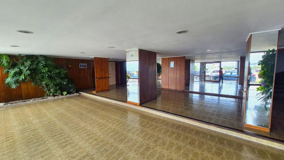 VENTA DEPTO 3 AMB VISTA AL MAR C/COCHERA - MIRAMAR 5