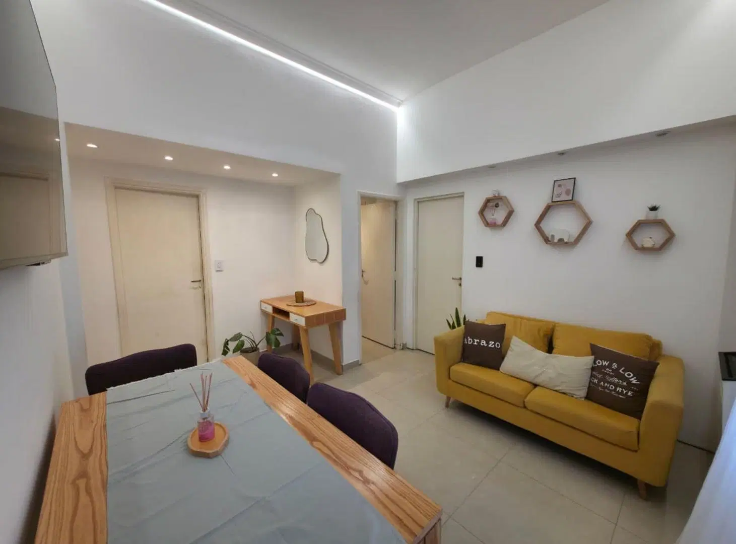 Venta Depto 3 Amb Reciclado con Patio en Chauvin 2