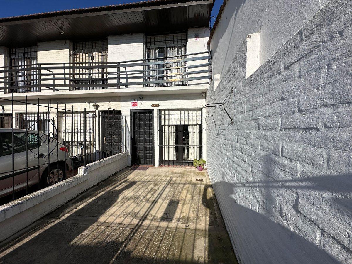 Foto de VENTA DUPLEX 3 AMBIENTES CON PARQUE, imagen 4