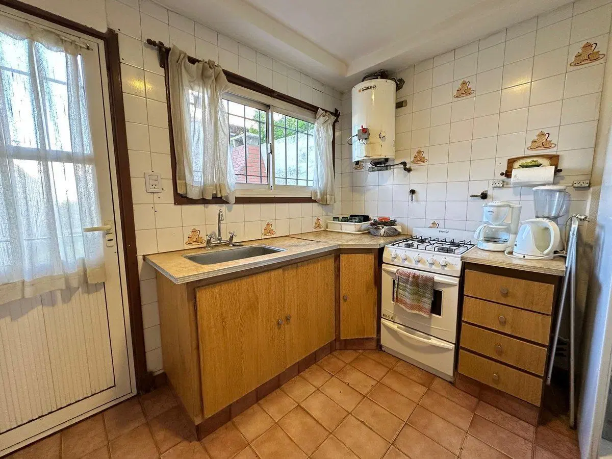 VENTA DUPLEX 3 AMBIENTES CON PARQUE 2