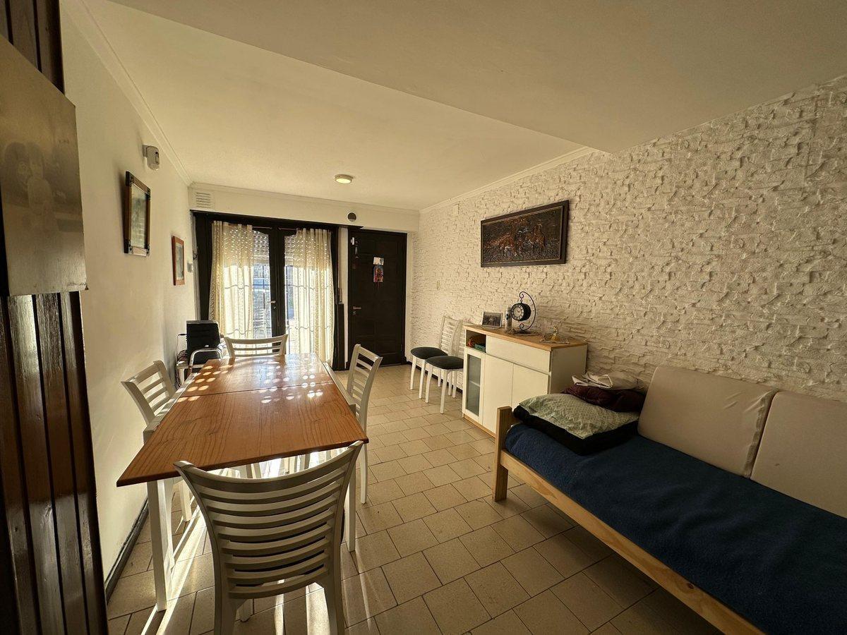 VENTA DUPLEX 3 AMBIENTES CON PARQUE