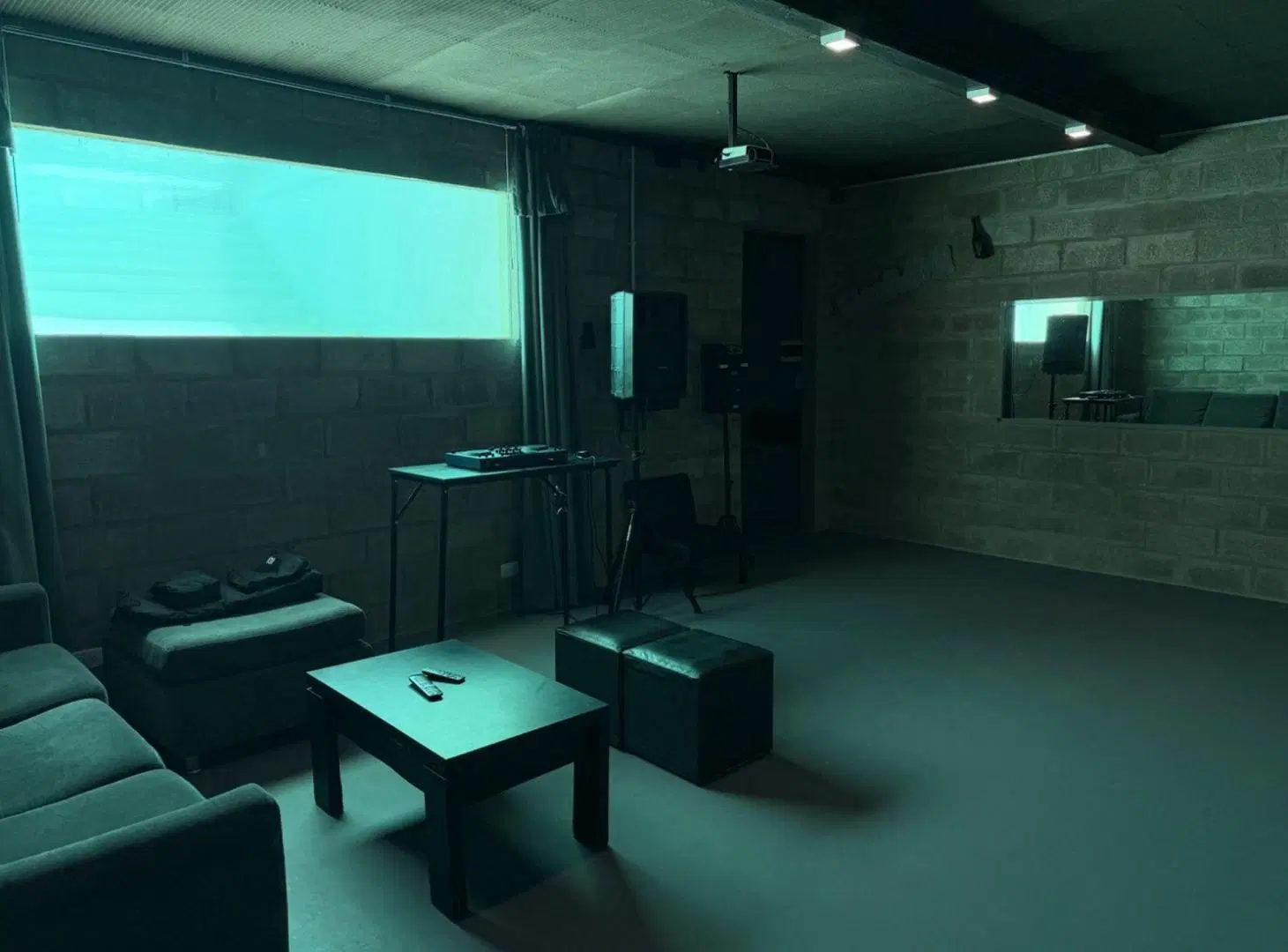 EXCLUSIVA RESIDENCIA DE DISEÑO EN ZONA GÜEMES 3
