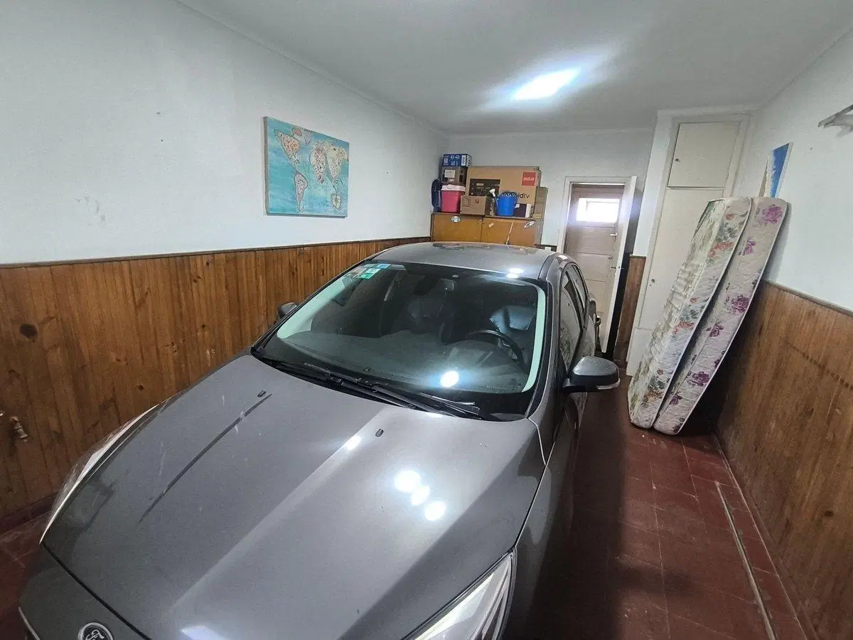 Casa en Venta 4 ambientes Quincho y Cochera 4