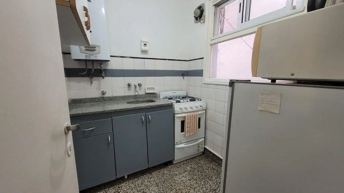 Alquiler Monoambiente con Cocina Separada - centro 3