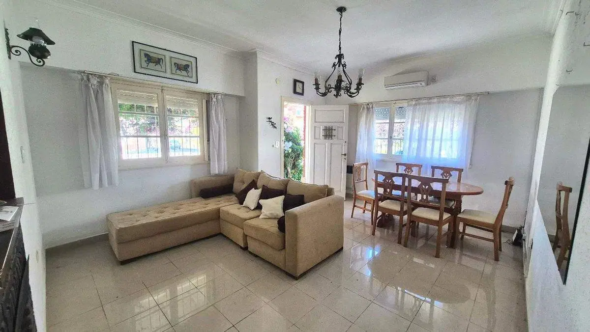 CASA 3 AMBIENTES + MONOAMBIENTE - MIRAMAR 5