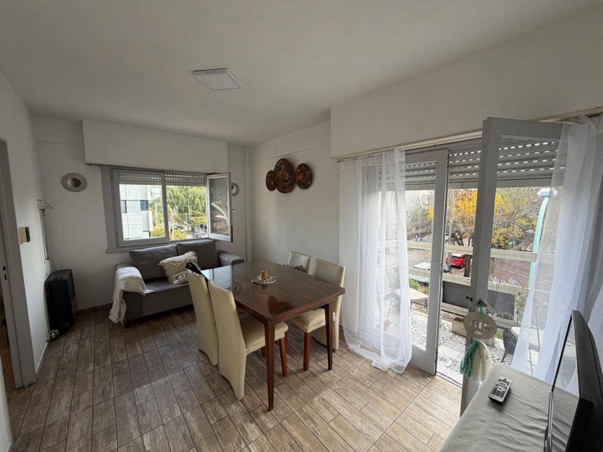 VENTA DOS AMBIENTES AL FRENTE B. VILLA PRIMERA