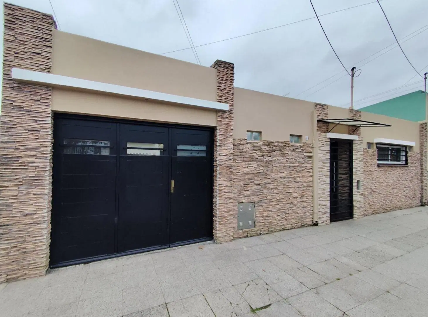 Venta Casa 3 Amb con Garage Doble y Patio Interno 5