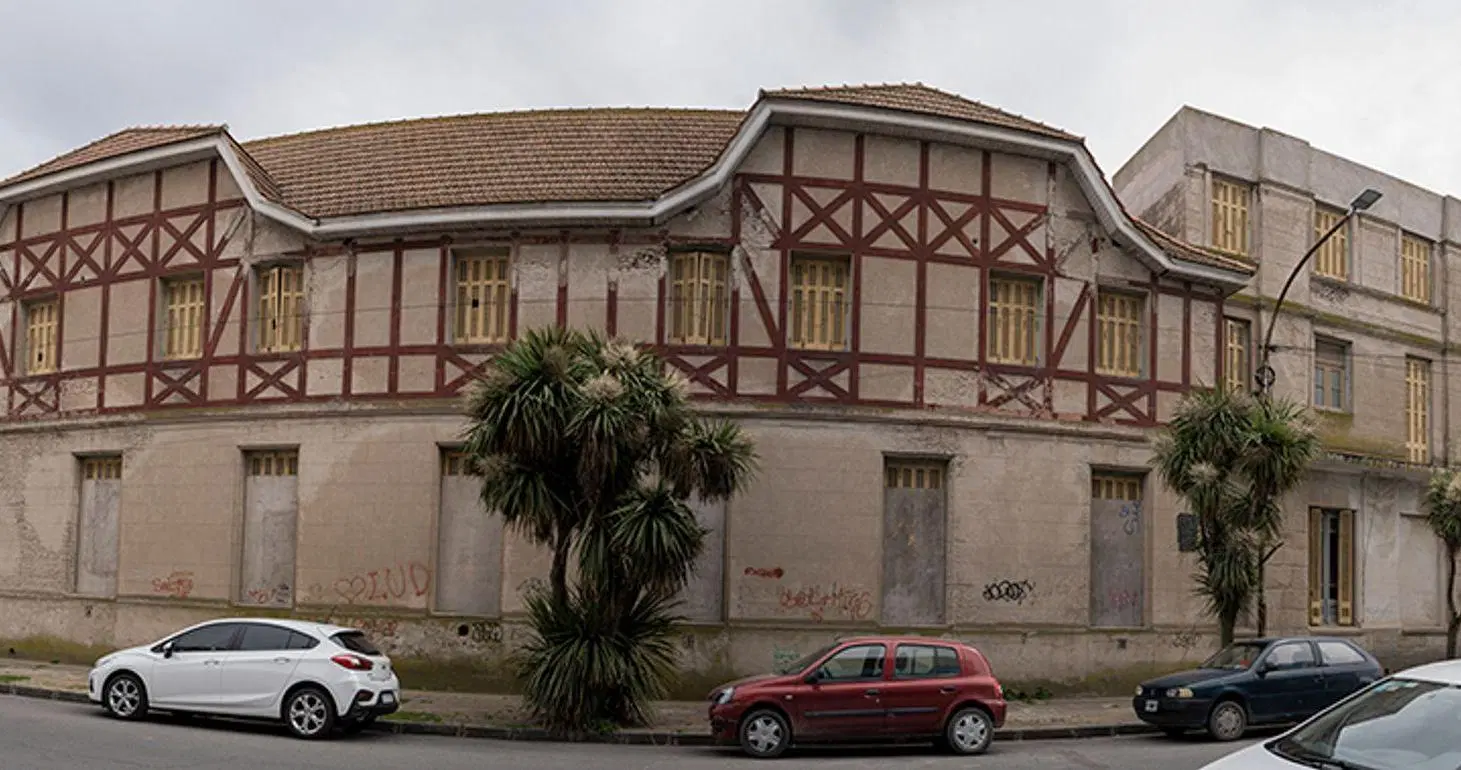 Venta ex Hotel Marino Av. 79 y 4 Playa Necochea 5