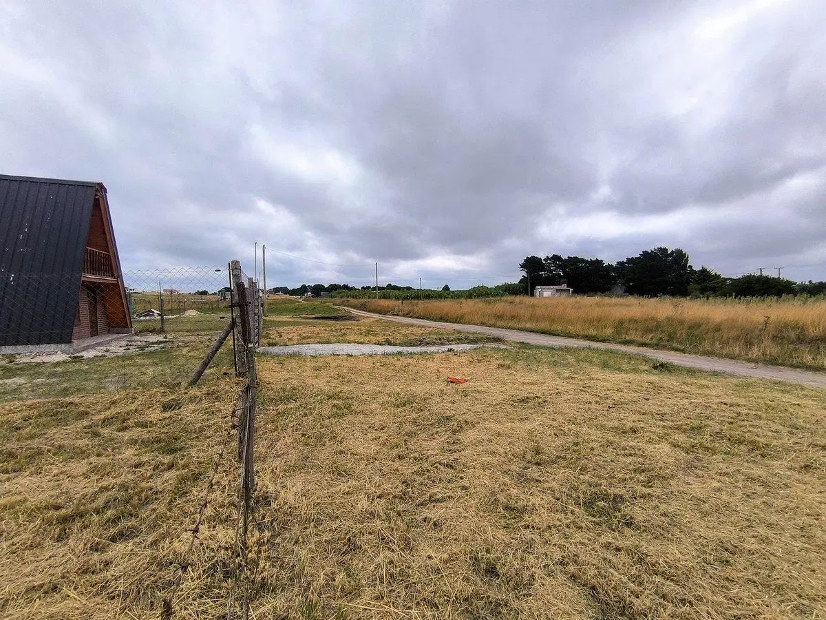 Venta casa en lote de 398mts2 Los Ángeles Necochea 2