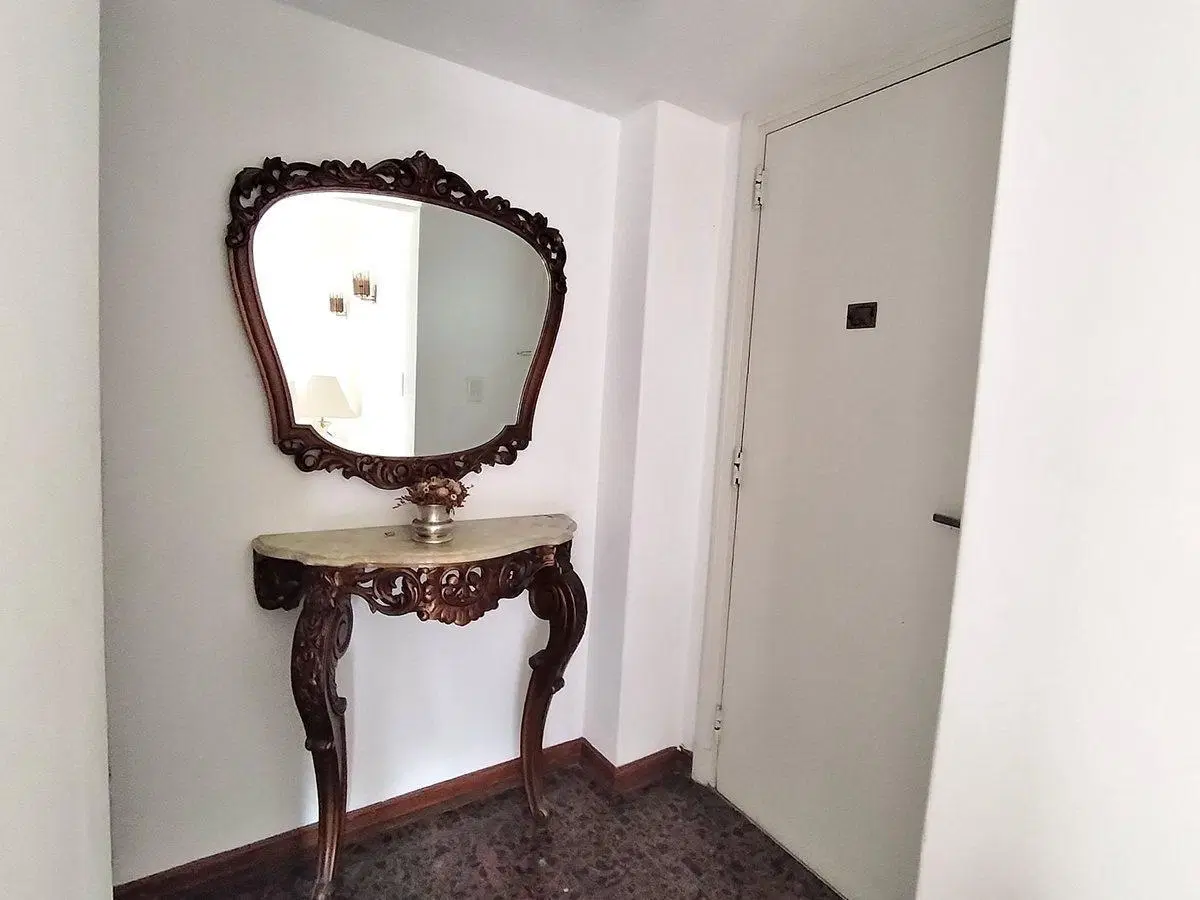 Venta departamento 3 amb balcón APTO CREDITO Colón 5