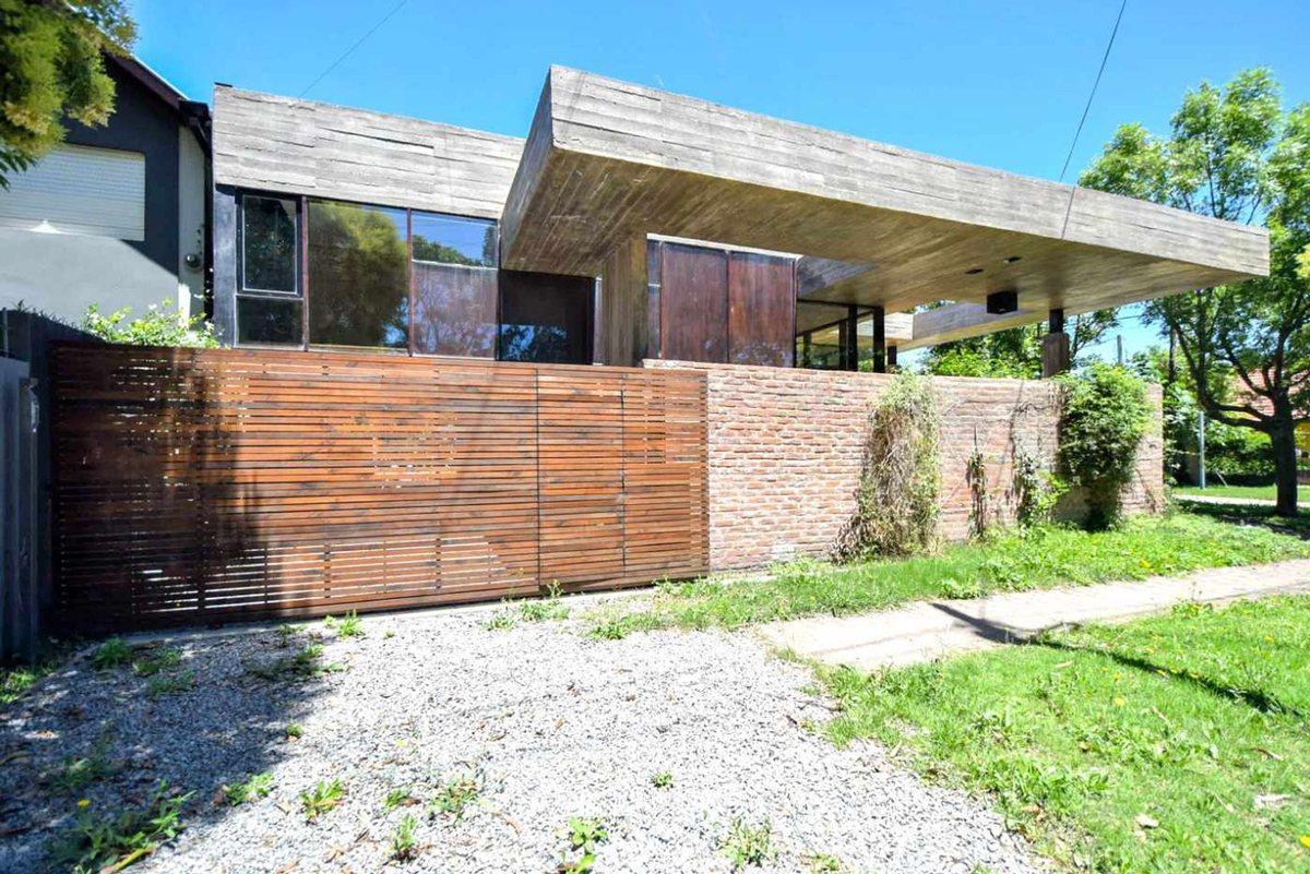 Venta Dúplex 3 Amb con cochera a estrenar Caisamar