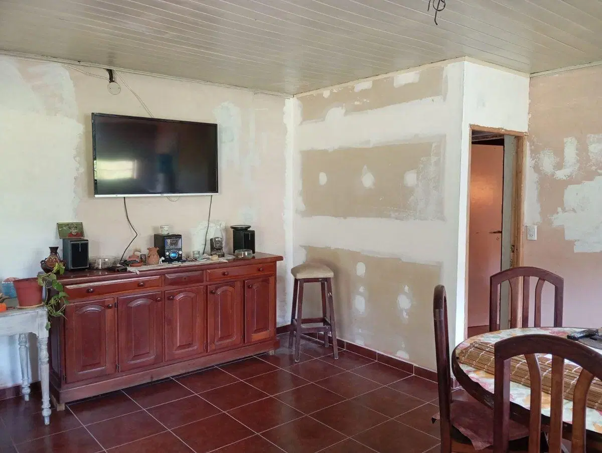 VENTA CASA ESTILO CAMPO - LAGUNA LA BRAVA 2