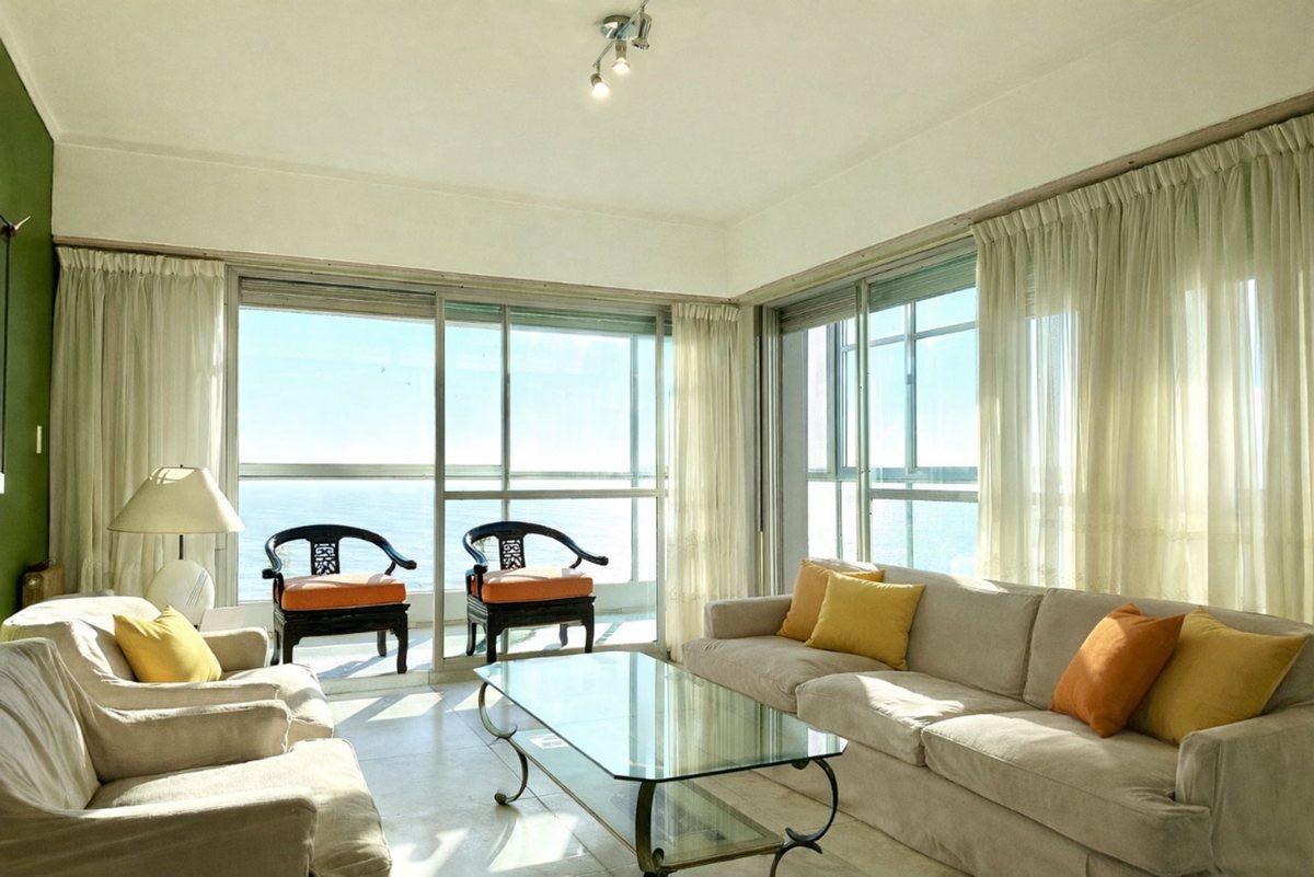 4 ambientes + dependencia y vista a mar c/cochera