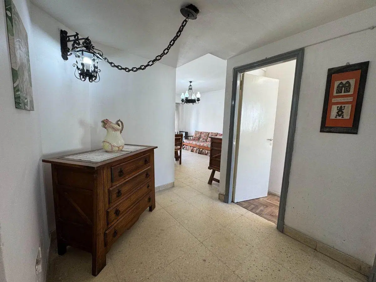 VENTA Dpto 2 amb + dpcia con BALCON y COCHERA 4