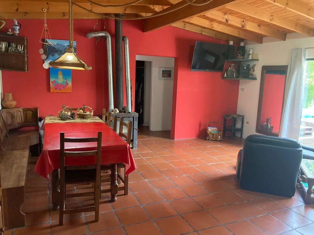 VENTA CASA + DEPTO, PARQUE Y PILETA, CLAROMECO 2
