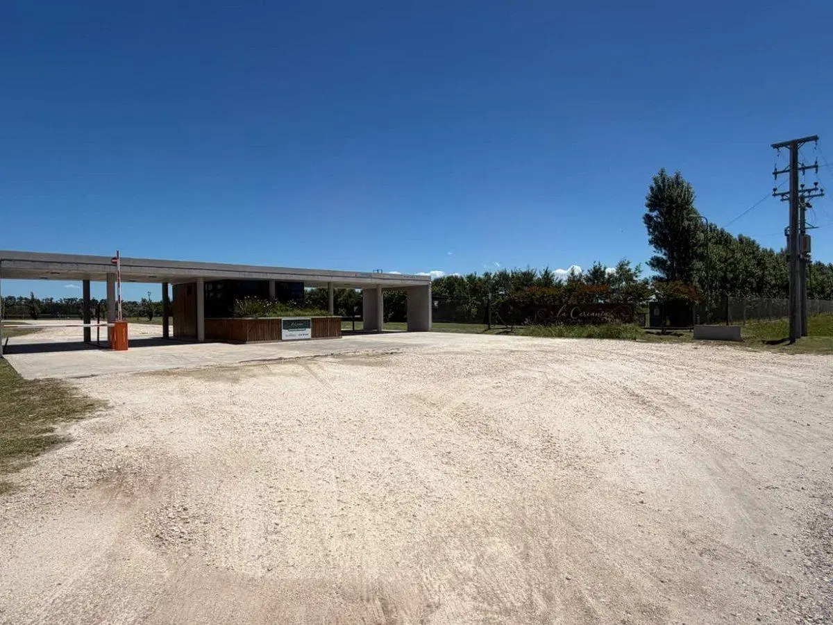 VENTA LOTE 942 MT2 BARRIO PRIVADO LA CERCANIA 4