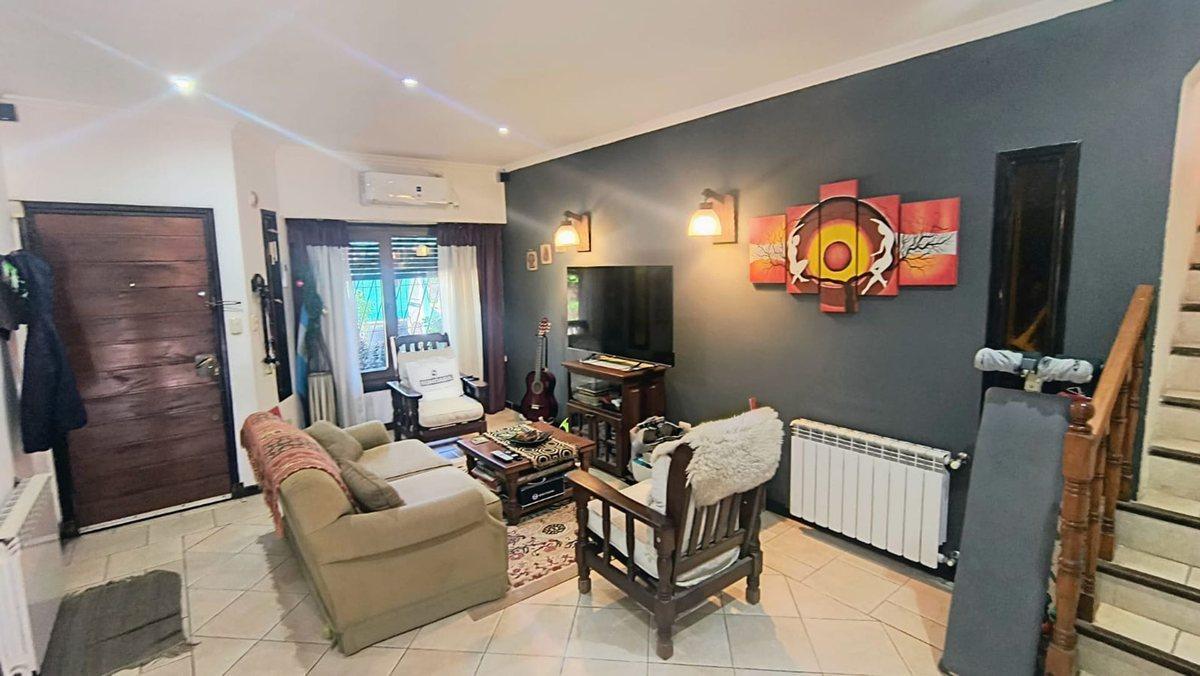 Casa 5 amb con parque y quincho en Caisamar