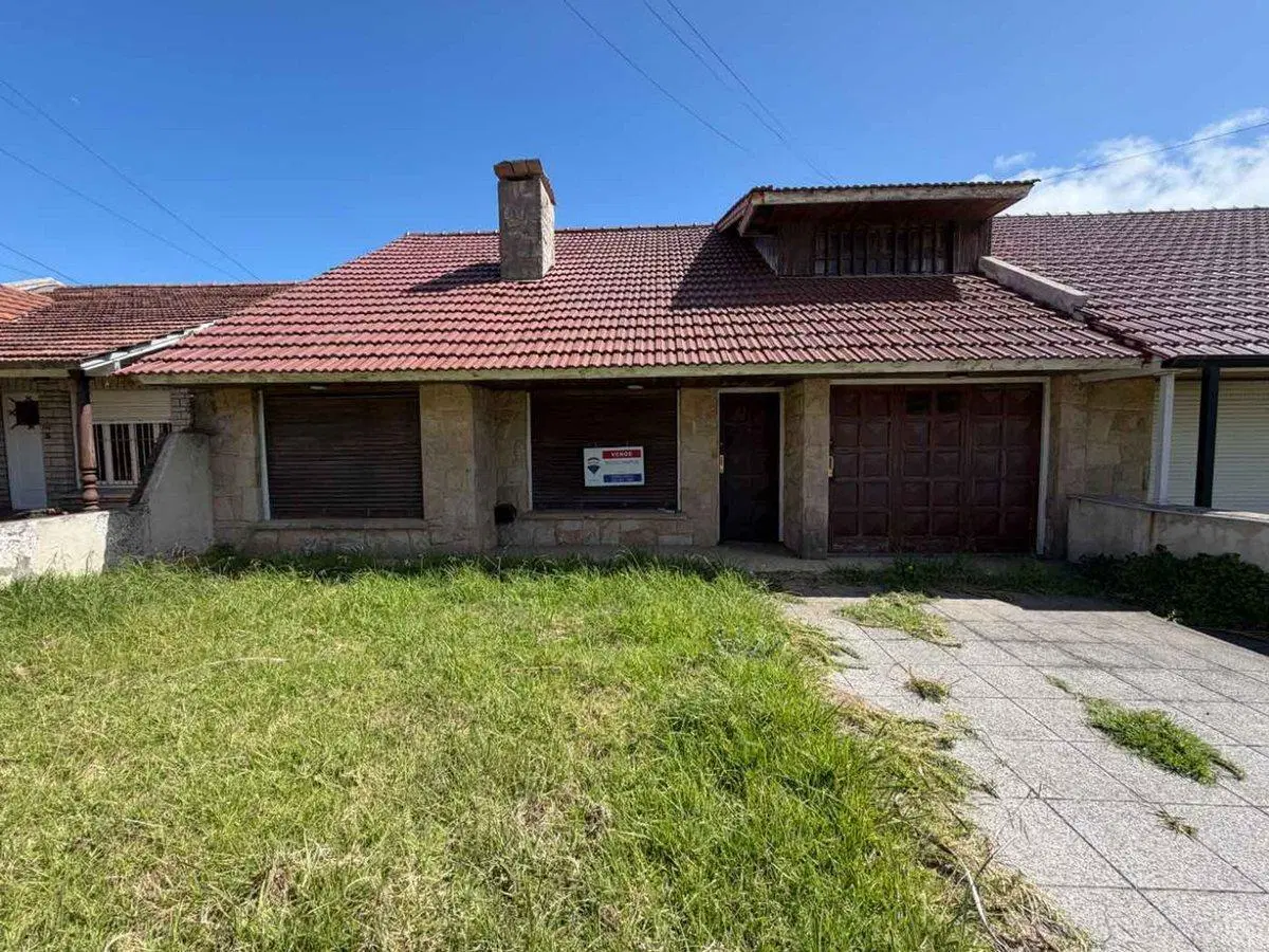 LOTE CON PROYECTO POTENCIAL 1133 M2 B CONSTITUCION 3