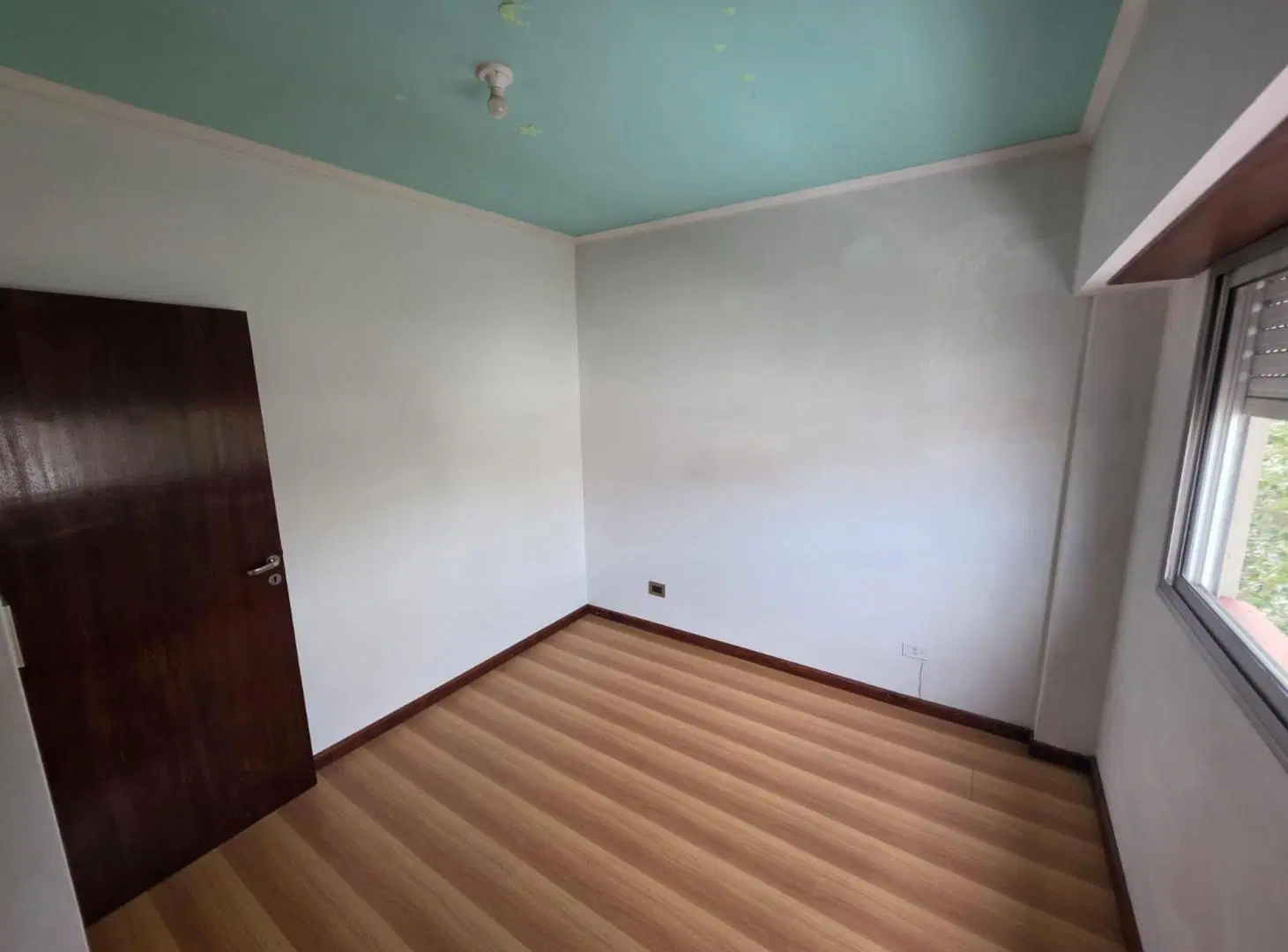 Depto. en primer piso de 3 ambientes Zona San Juan 3