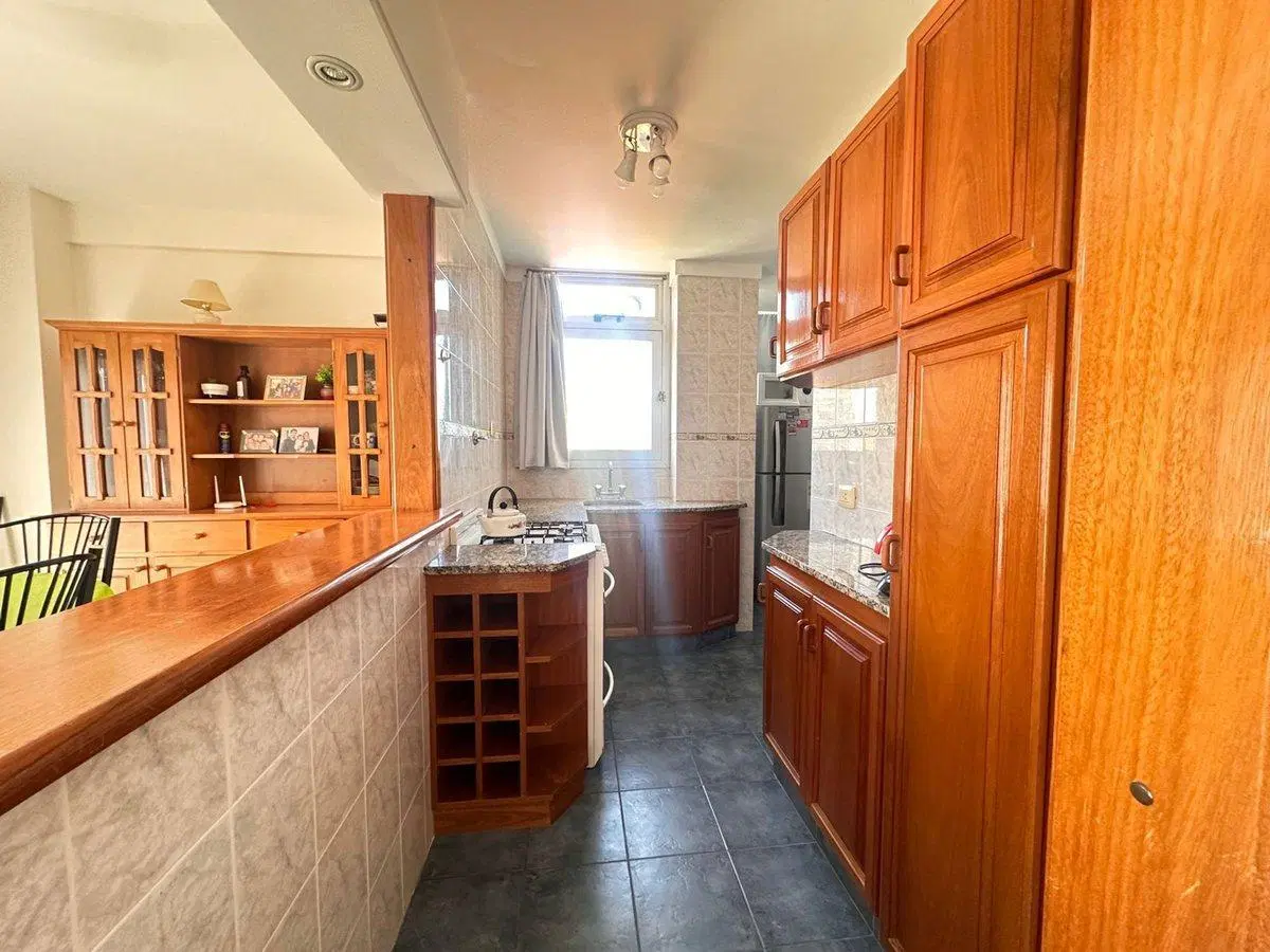 VENTA DEPARTAMENTO  4 AMB CON COCHERA MIRAMAR 3