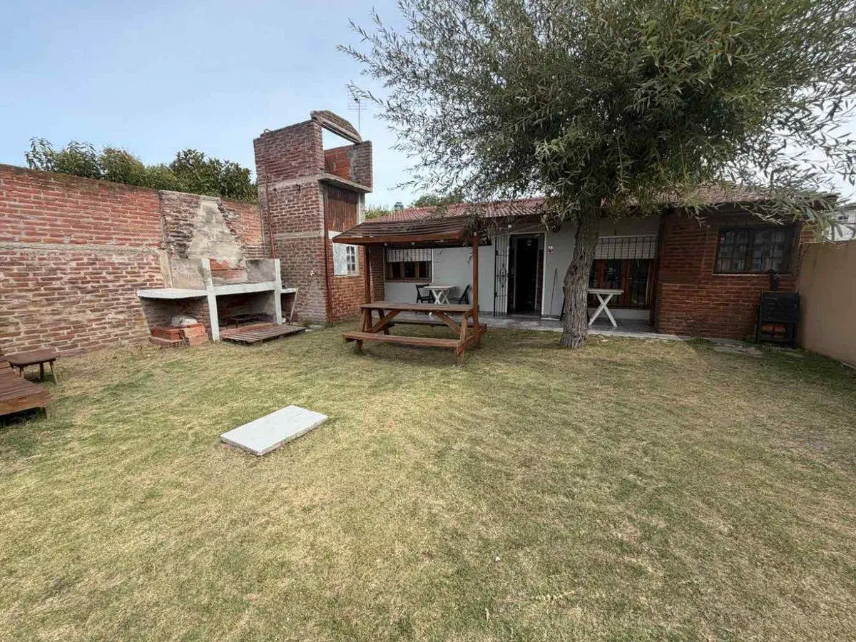VENTA DOS CASAS EN BLOCK SANTA CLARA TERRENO 300 M 4