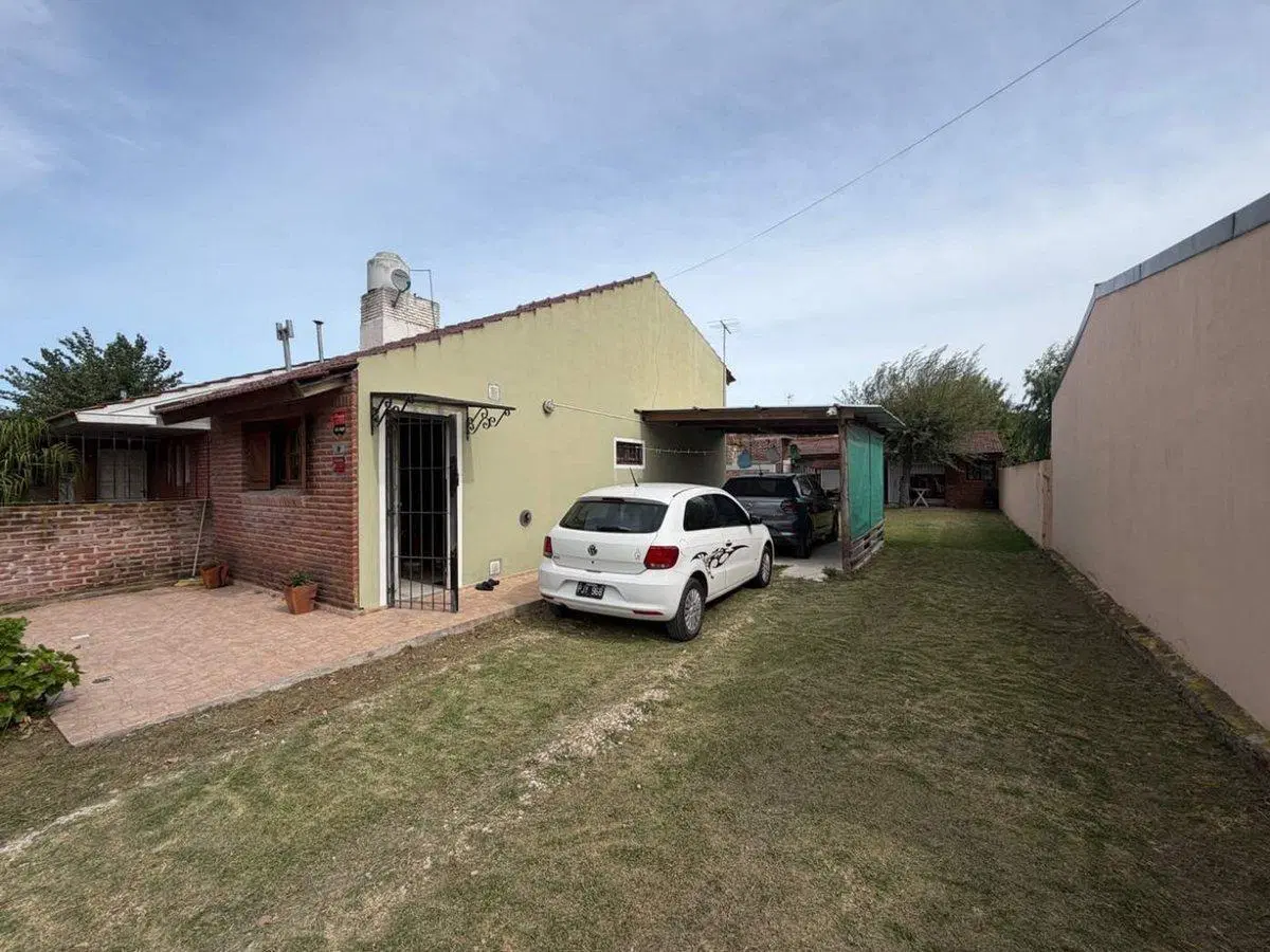 VENTA DOS CASAS EN BLOCK SANTA CLARA TERRENO 300 M 2