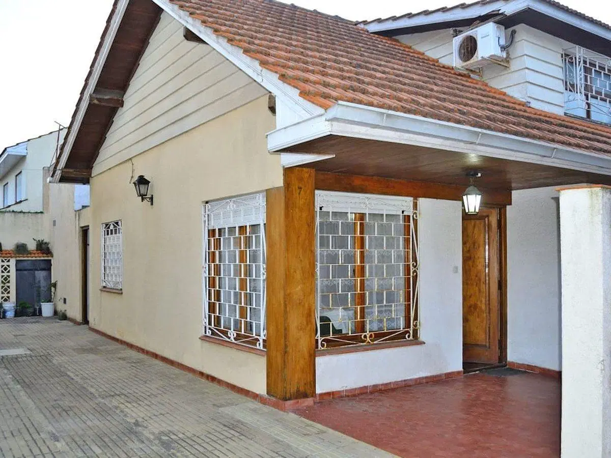 VENTA PH 4 AMB MAS DPTO EN ZONA 4 MIRAMAR 2