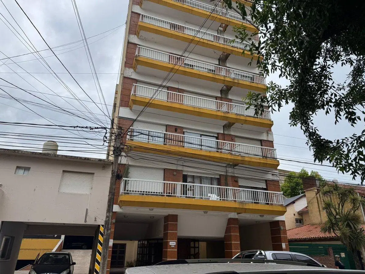 VENTA DEPARTAMENTO 3 AMBIENTES COCHERA 5
