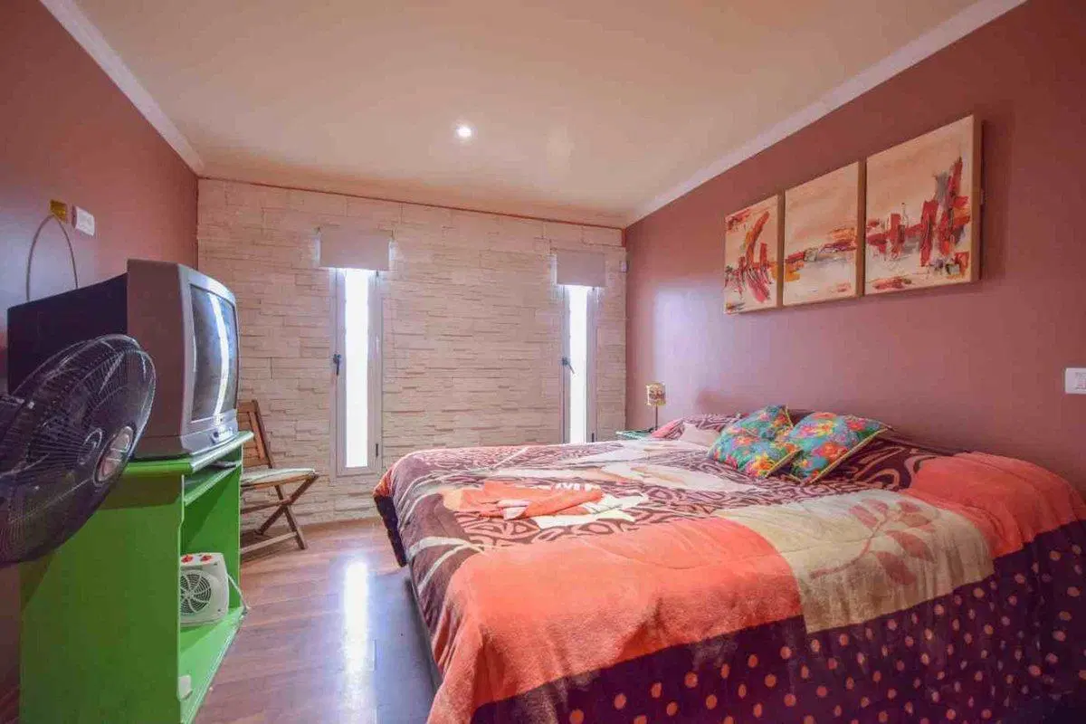 Casa 4 ambientes gran lote Apta credito Camet Nte 3
