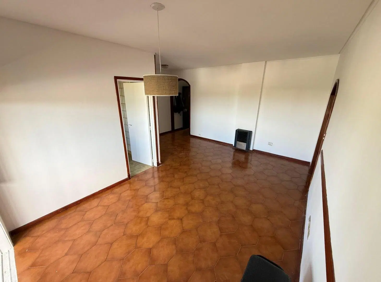 VENTA 3 AMB EN P. MOGOTES CON AMPLIO BALCÓN 4