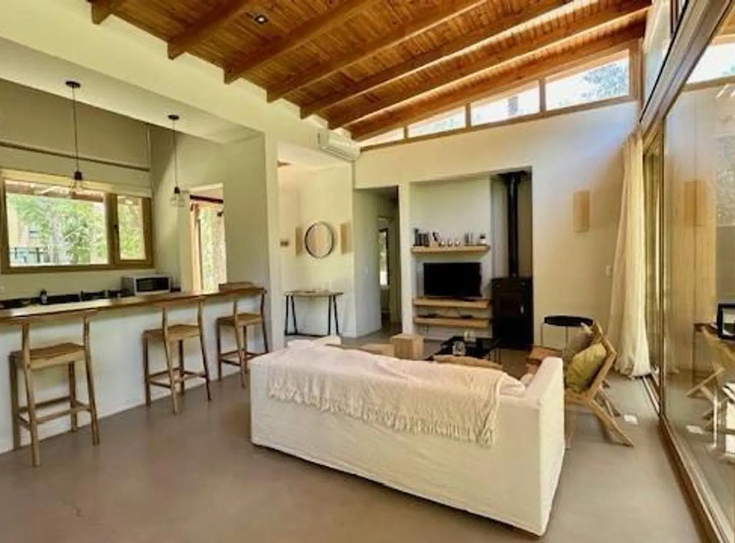 Venta de 2 Casas 8 ambientes barrio Quequén Chico 5