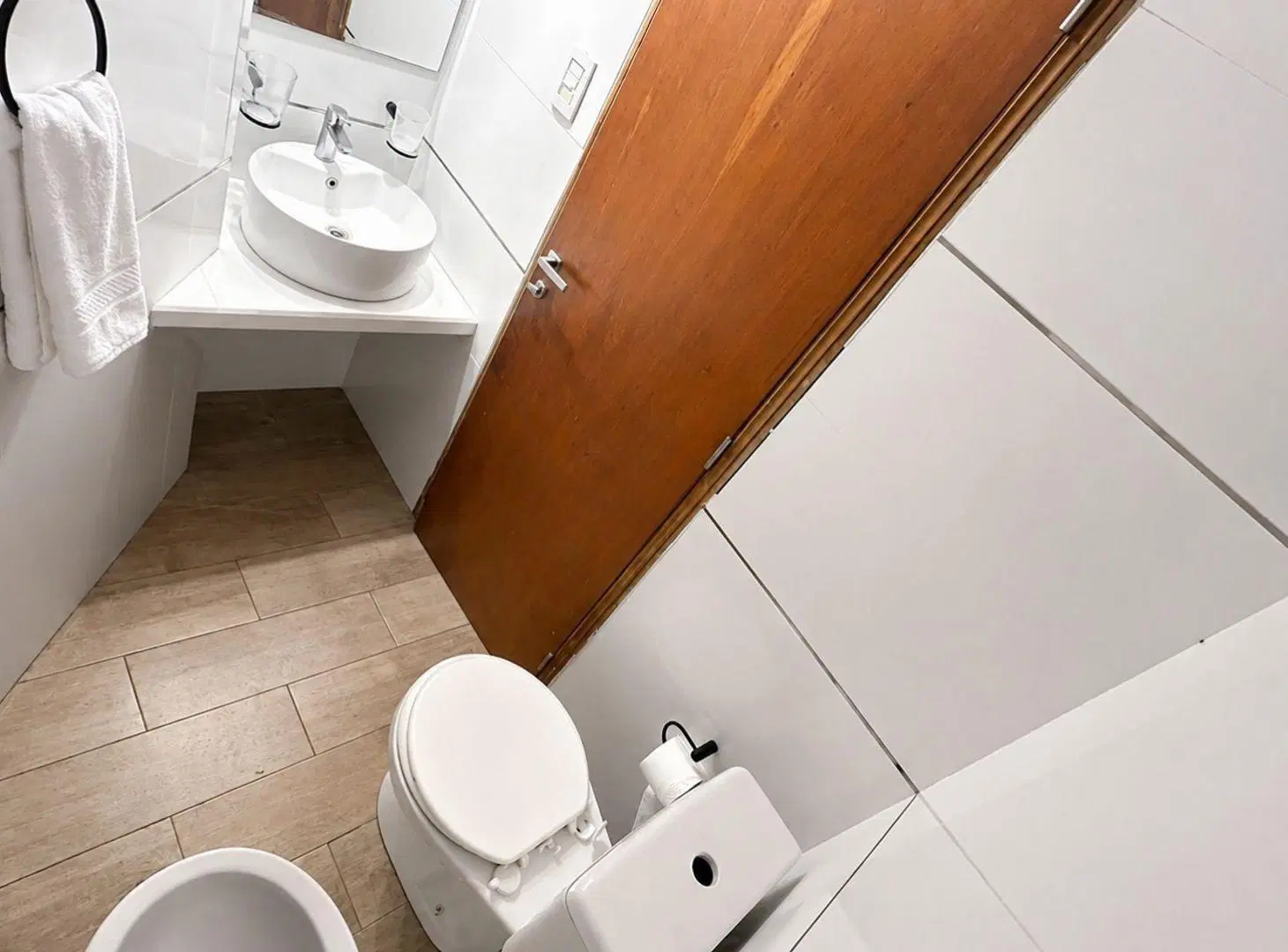 VENTA - PISO de 5 ambientes TOTALMENTE RECICLADO 4
