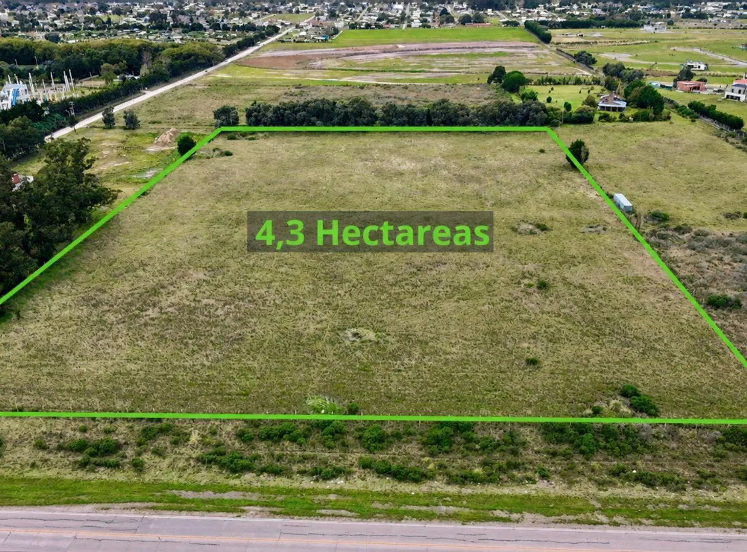 4 Ha EN VENTA SOBRE Av. JORGE NEWBERY 4