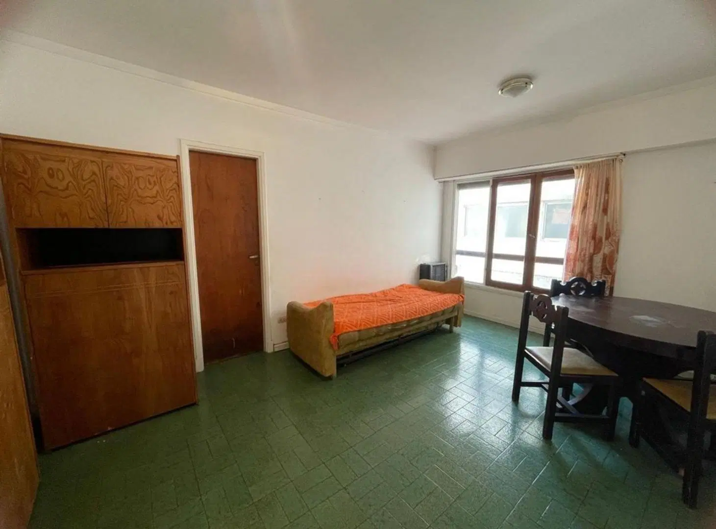 VENTA MONOAMBIENTE LUMINOSO 4