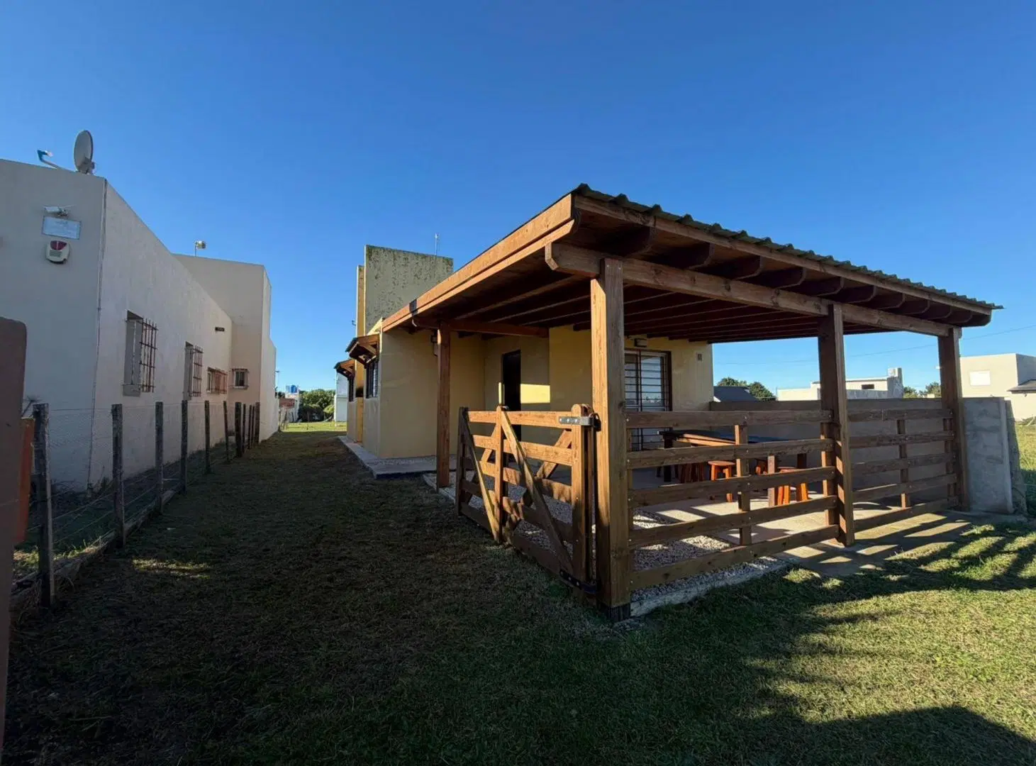Casa 3 ambientes en Mar del Sud Con Parrilla 5