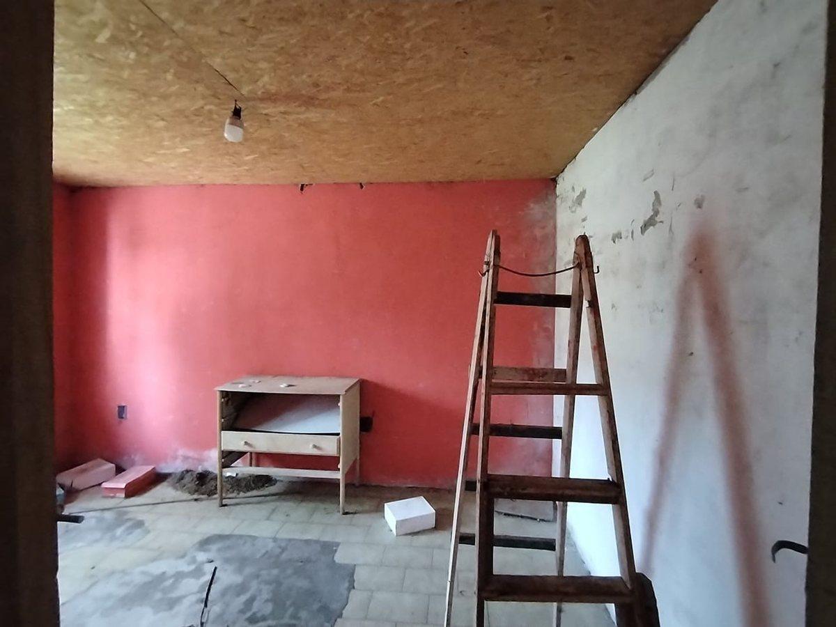Foto de Venta casa 3 ambientes a reciclar Ba Sta Celina, imagen 1