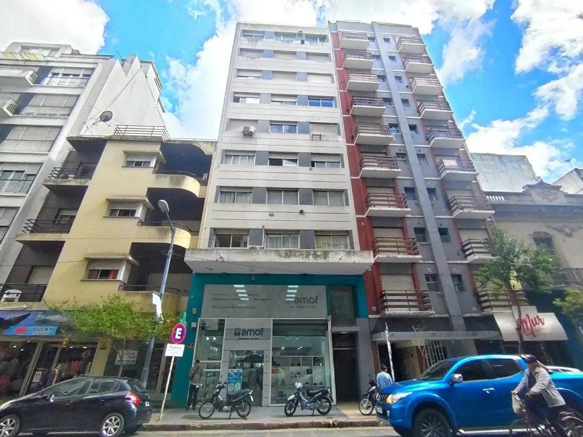 Venta Oficina Comercial en Microcentro 4