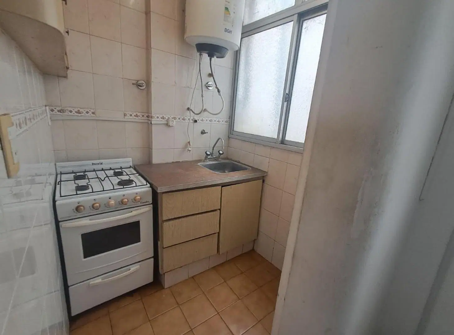 ALQUILER DEPARTAMENTO 2 AMBIENTES ZONA CENTRO 5