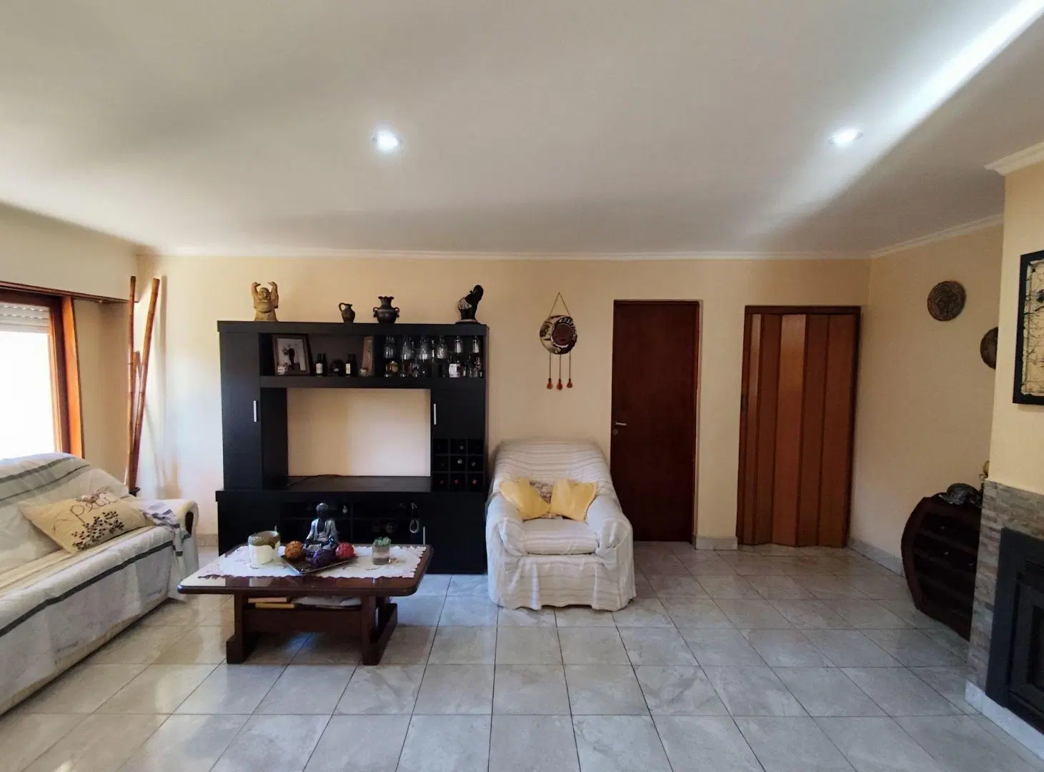 Moderna Casa 4 Amb con Quincho y Gran Parque 4