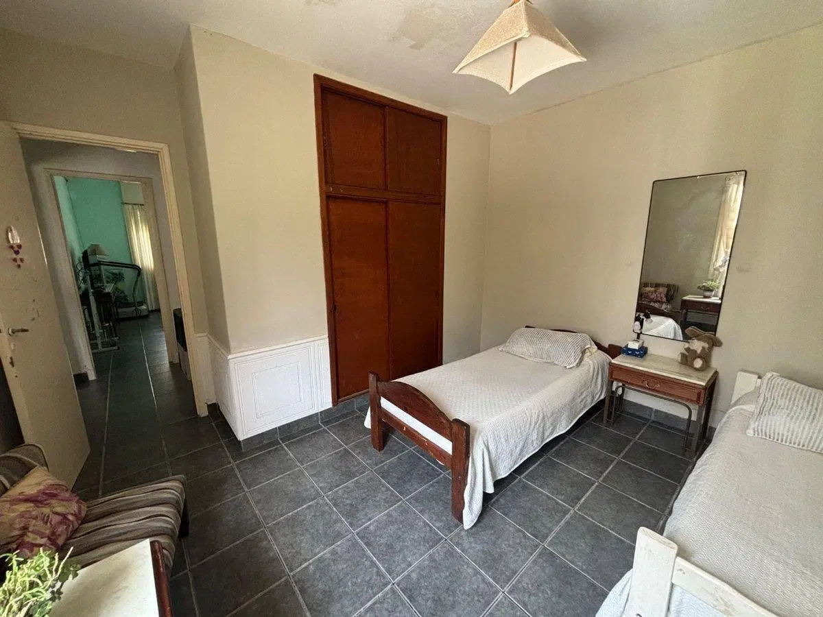 CASA EN VENTA 3 AMB EN NECOCHEA, C/ JARDIN 8