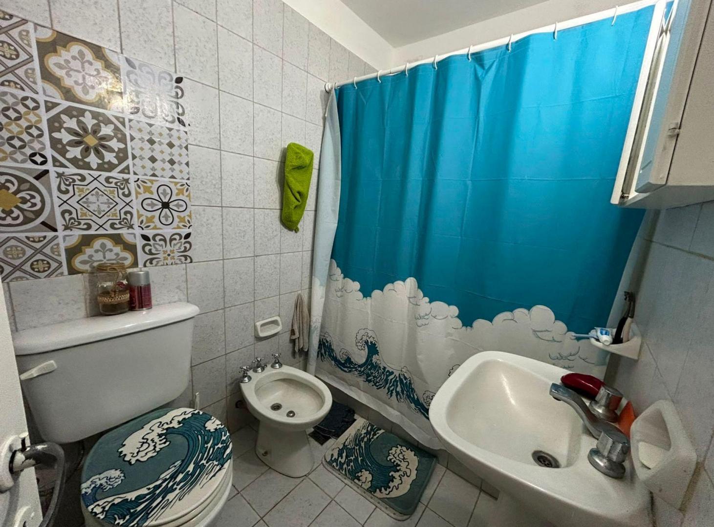 Foto de Venta Depto 2 Amb c/ patio zona San Juan, imagen 3