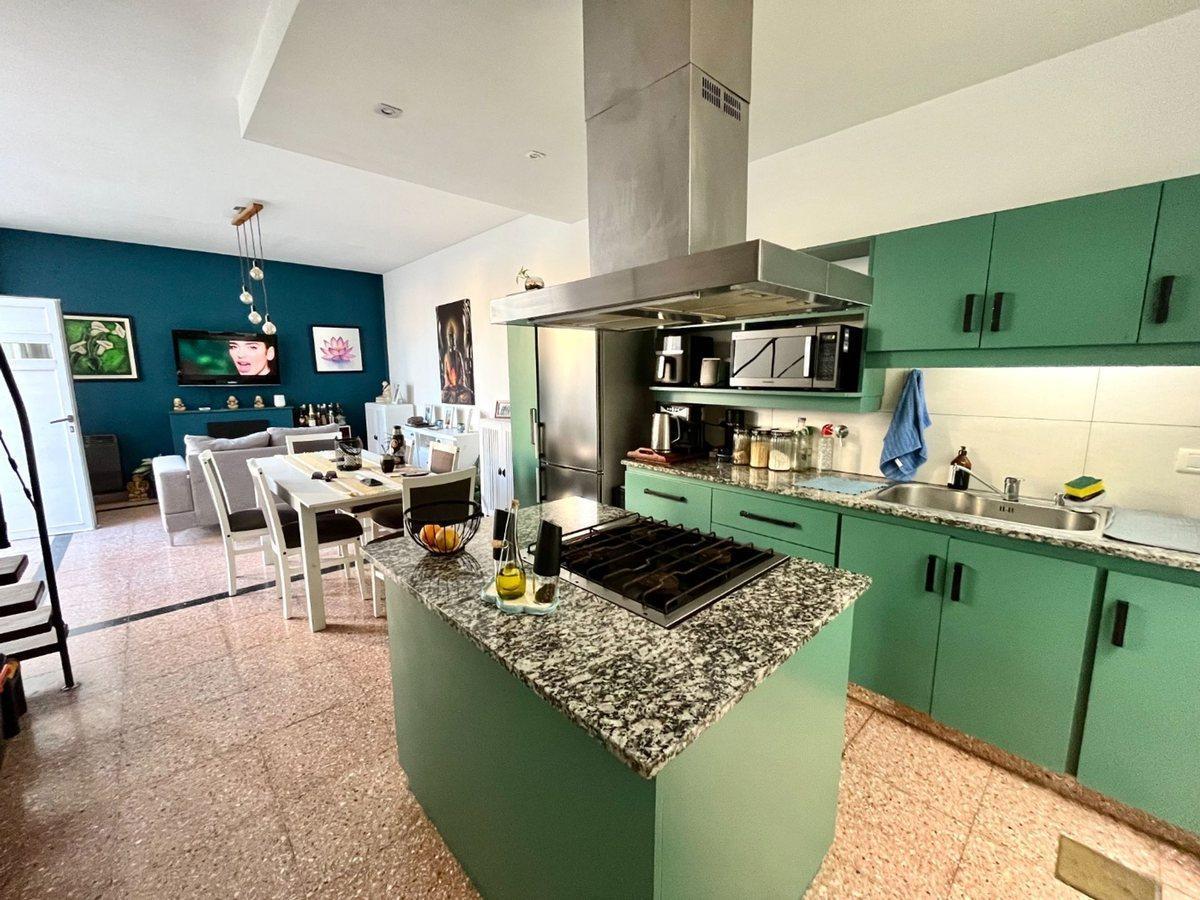 Foto de PH 4 AMB EN VENTA EN LA PERLA C/ COCHERA Y BAULERA, imagen 3