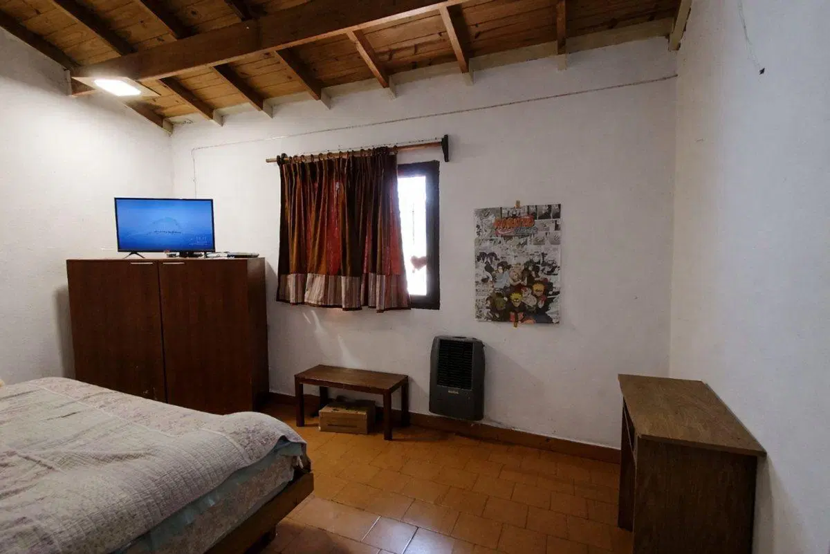 Oportunidad Casa 4 ambientes con garage y parque 5